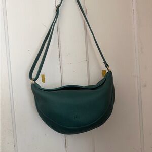 Elegant Green Leather Shoulder Bag
